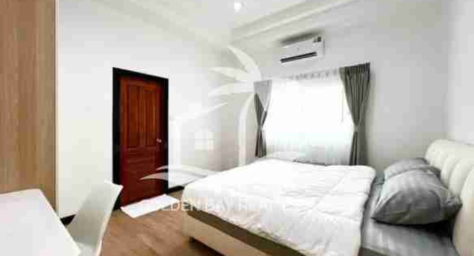 Haus zur Miete mit 4 Zimmer in Bang Lamung, Chonburi