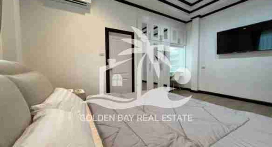 Haus zur Miete mit 4 Zimmer in Bang Lamung, Chonburi