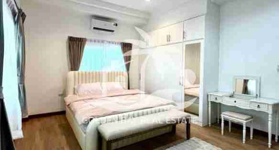 Haus zur Miete mit 4 Zimmer in Bang Lamung, Chonburi