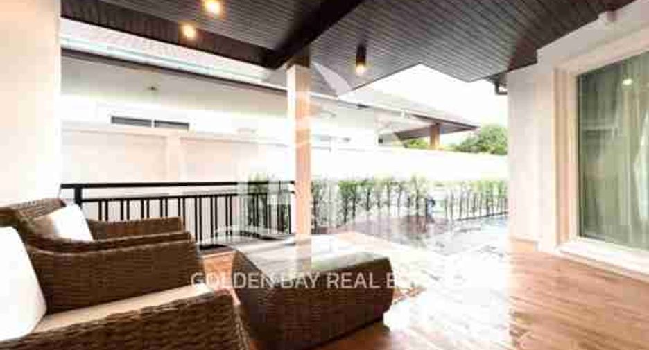 Haus zur Miete mit 4 Zimmer in Bang Lamung, Chonburi