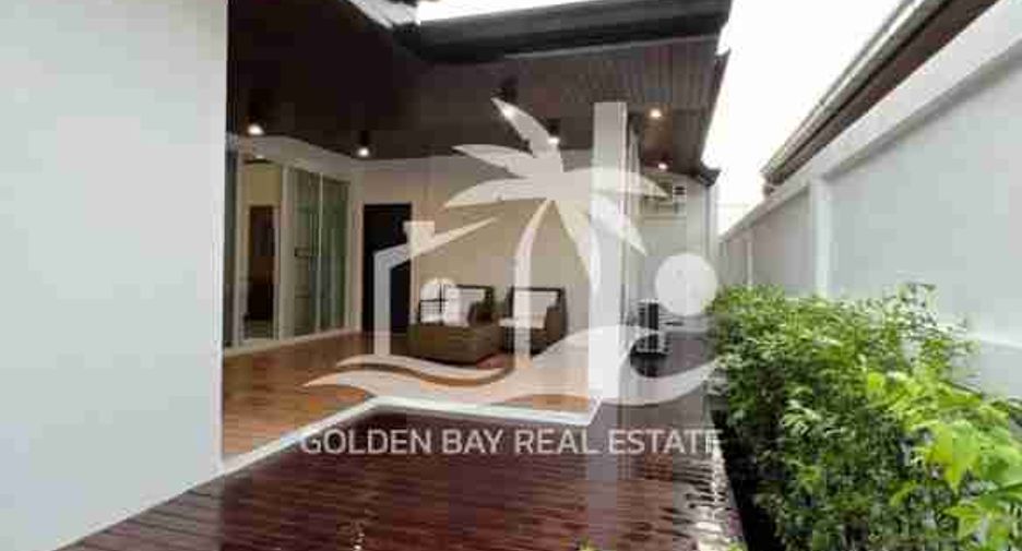 Haus zur Miete mit 4 Zimmer in Bang Lamung, Chonburi