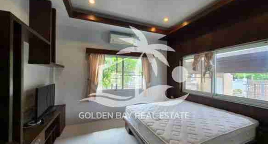 For rent 4 bedrooms house in Huay Yai, Pattaya