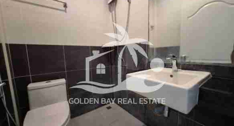 For rent 4 bedrooms house in Huay Yai, Pattaya
