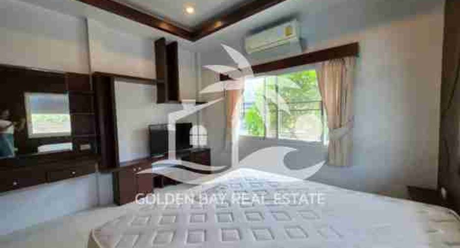 For rent 4 bedrooms house in Huay Yai, Pattaya