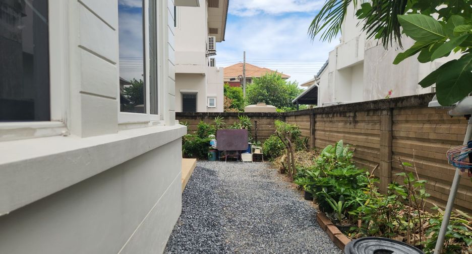 Casa en venta de 3 habitaciones en Prawet, Bangkok