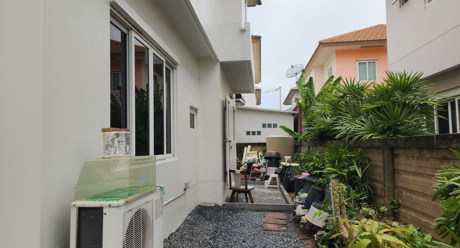 Casa en venta de 3 habitaciones en Prawet, Bangkok