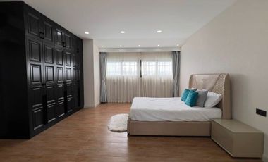 For sale 5 bedrooms villa in Bang Lamung, Chonburi