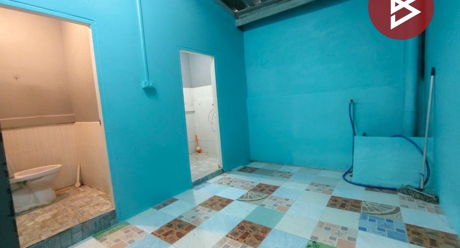 For sale 3 bedrooms townhouse in Ban Pong, Ratchaburi
