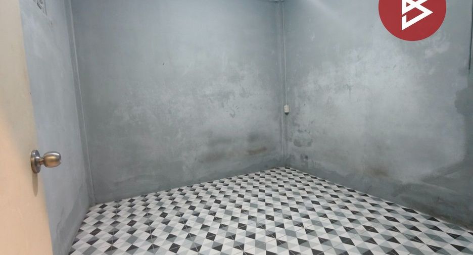 For sale 3 bedrooms townhouse in Ban Pong, Ratchaburi