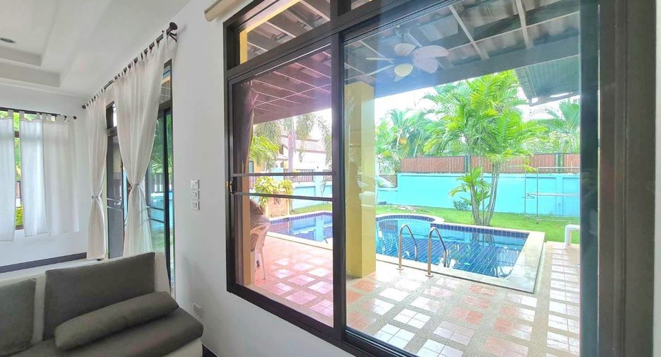 For sale 3 bedrooms house in Bang Saray, Pattaya
