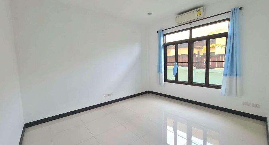 For sale 3 bedrooms house in Bang Saray, Pattaya