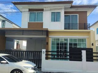 For rent そして for sale 3 ベッドルーム house in East Pattaya, Pattaya