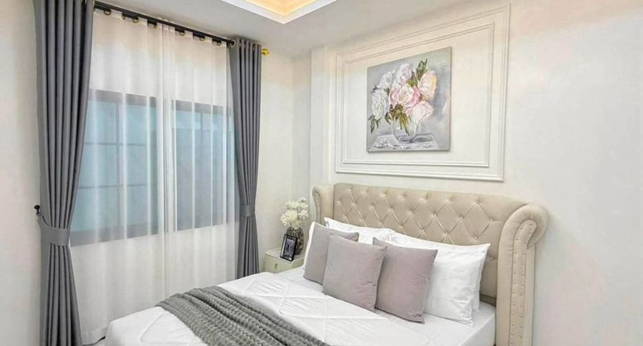 For sale 3 bedrooms villa in Bang Lamung, Chonburi