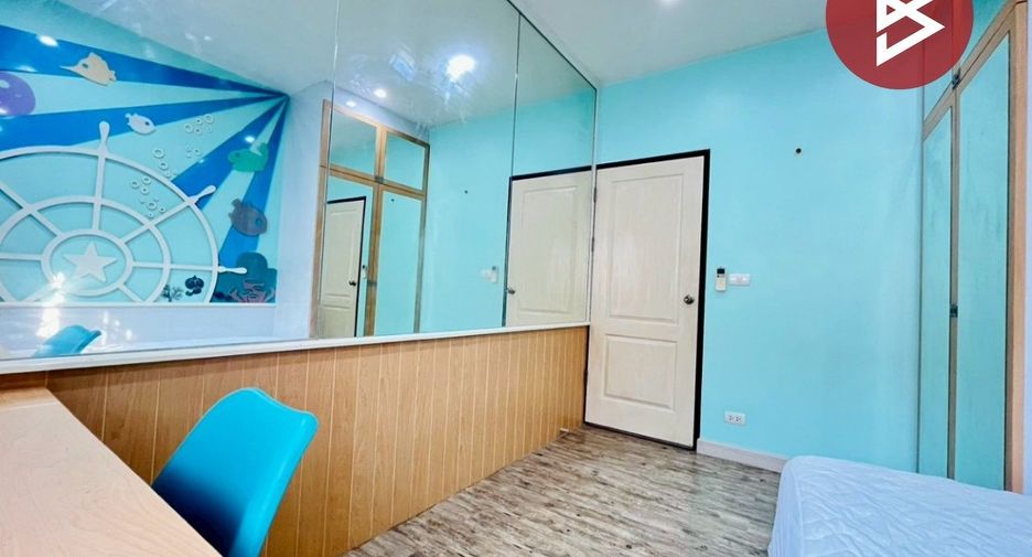 For sale 3 bedrooms townhouse in Mueang Rayong, Rayong