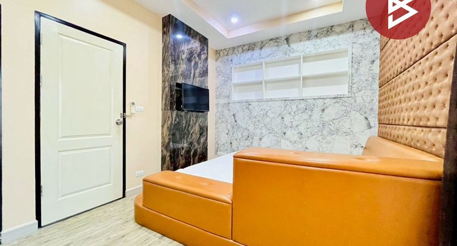 For sale 3 bedrooms townhouse in Mueang Rayong, Rayong