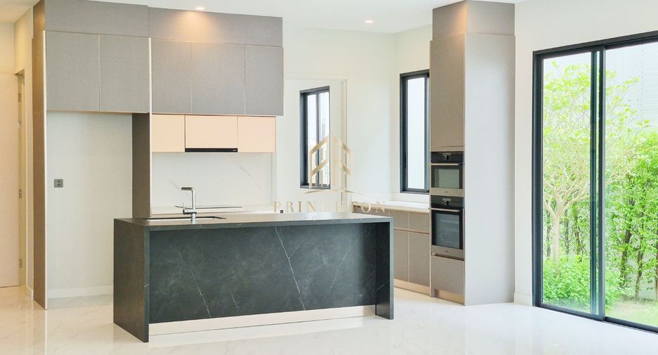 For sale 5 ベッドルーム house in Bang Phli, Samut Prakan