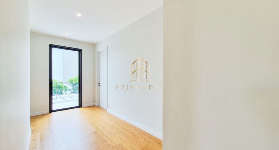 For sale 5 ベッドルーム house in Bang Phli, Samut Prakan