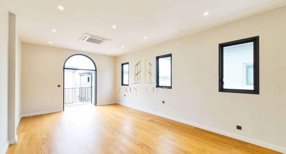 For sale 5 ベッドルーム house in Bang Phli, Samut Prakan