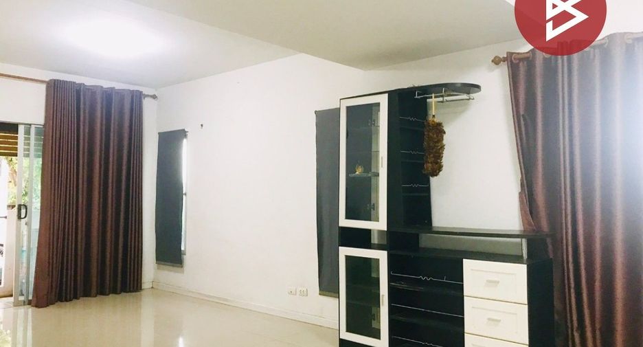 For rent and for sale 3 bedrooms townhouse in Bang Pa-in, Phra Nakhon Si Ayutthaya