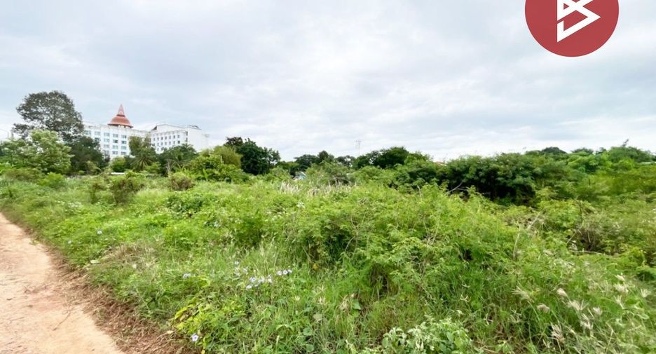 À vendre terrain à Mueang Nakhon Pathom, Nakhon Pathom