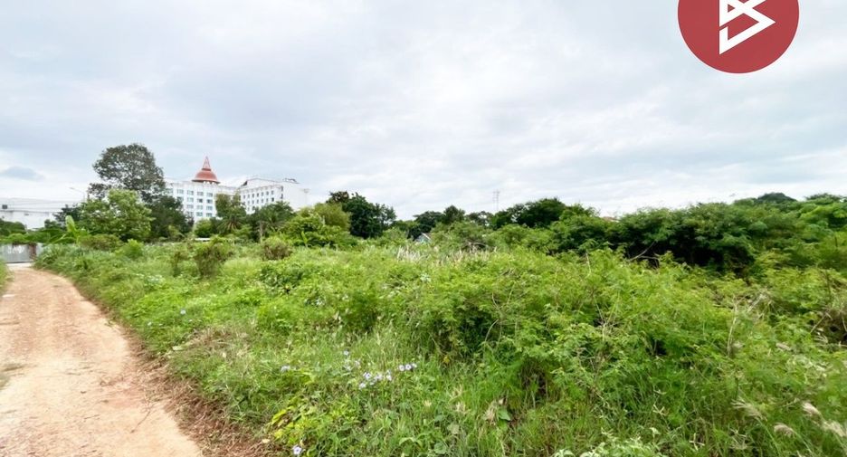 À vendre terrain à Mueang Nakhon Pathom, Nakhon Pathom