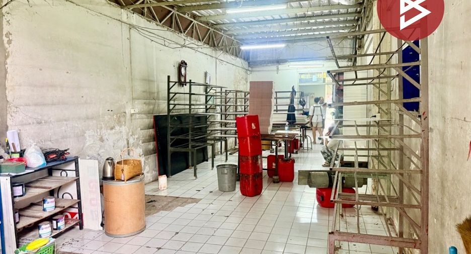 For sale 3 ベッドルーム retail Space in Mueang Samut Prakan, Samut Prakan