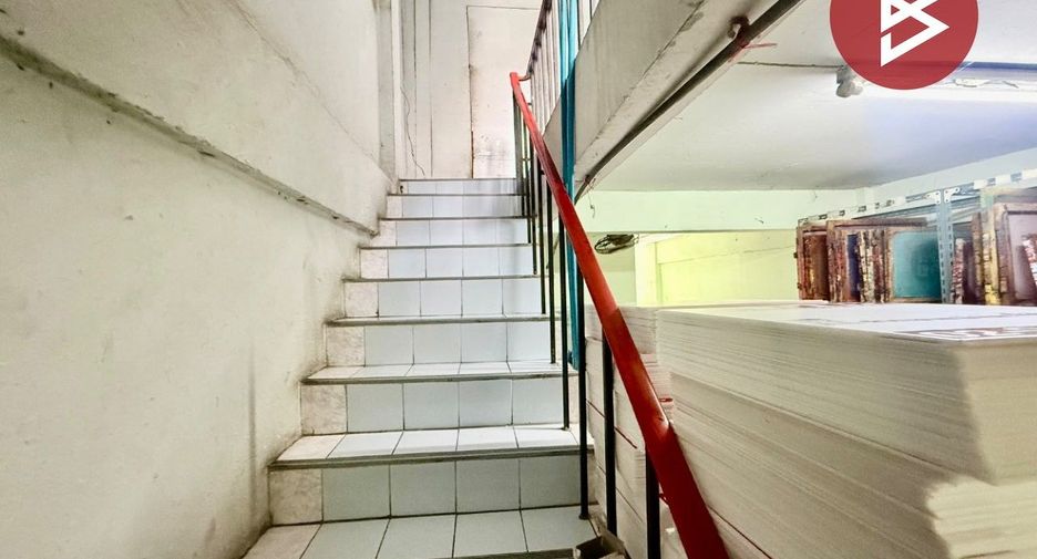 For sale 3 ベッドルーム retail Space in Mueang Samut Prakan, Samut Prakan