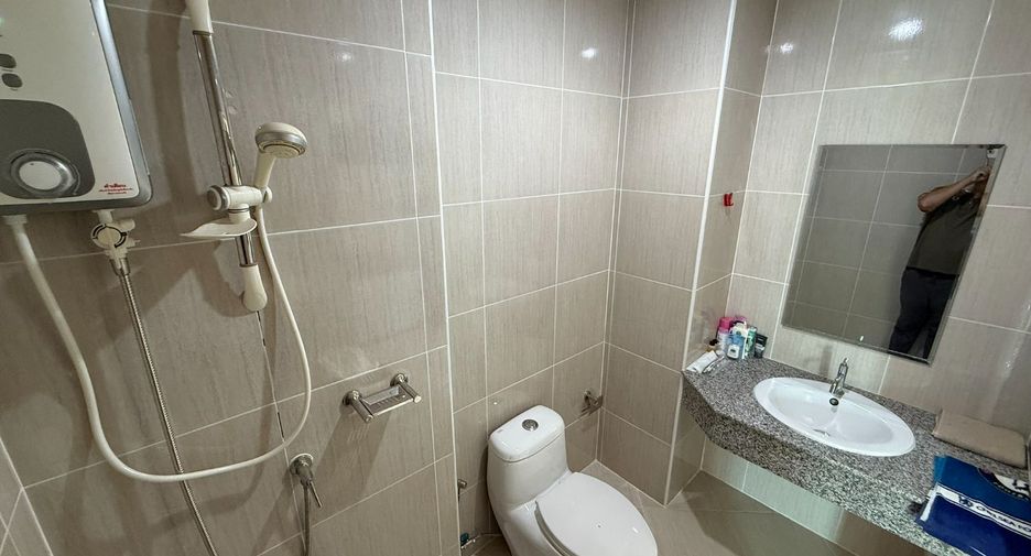 For sale 1 bed condo in Bang Saray, Pattaya