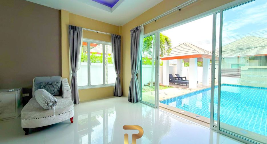 For sale 3 bedrooms villa in Huay Yai, Pattaya
