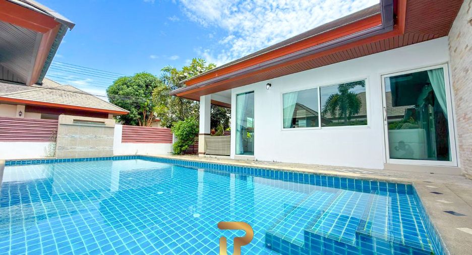 For sale 3 bedrooms villa in Huay Yai, Pattaya