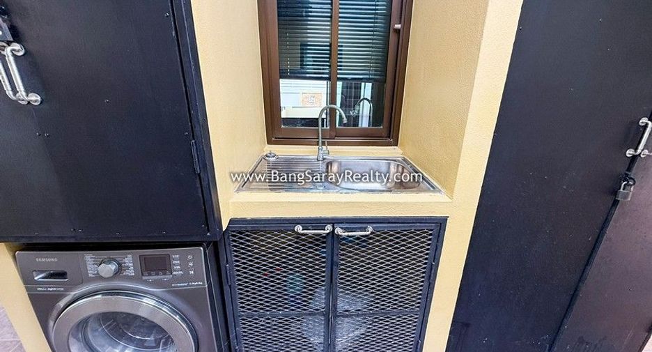For sale 3 bedrooms house in Bang Saray, Pattaya