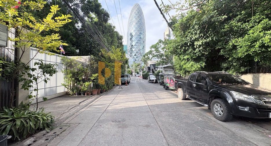 出售 3 卧室 独立屋 在 Phaya Thai, 曼谷