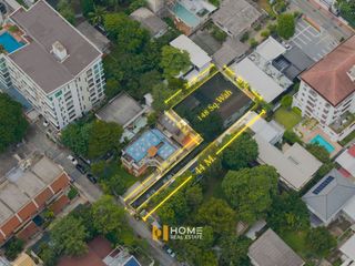 For sale 3 bedrooms house in Phaya Thai, Bangkok