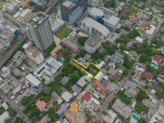 For sale 3 bedrooms house in Phaya Thai, Bangkok