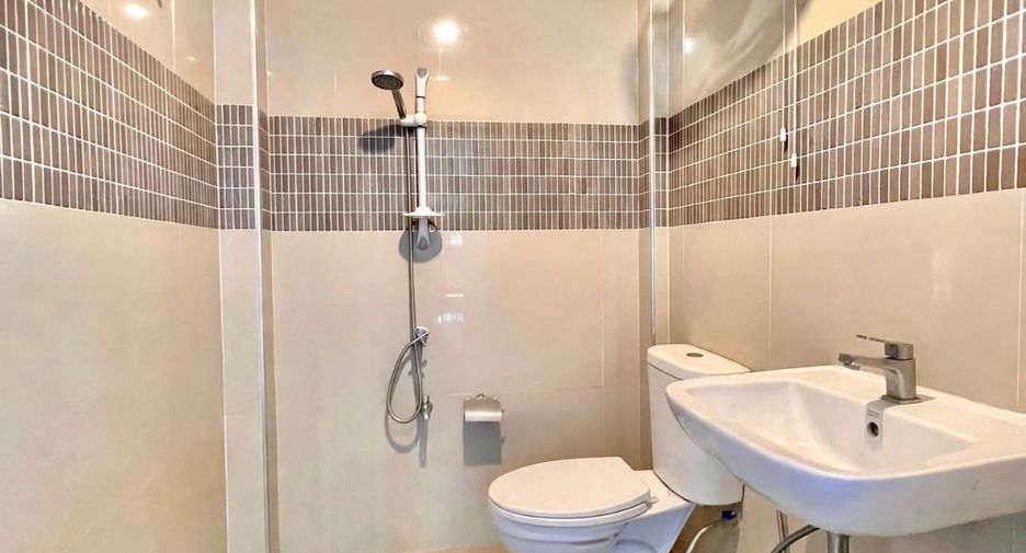 Casa adosada en venta de 4 habitaciones en Lak Si, Bangkok