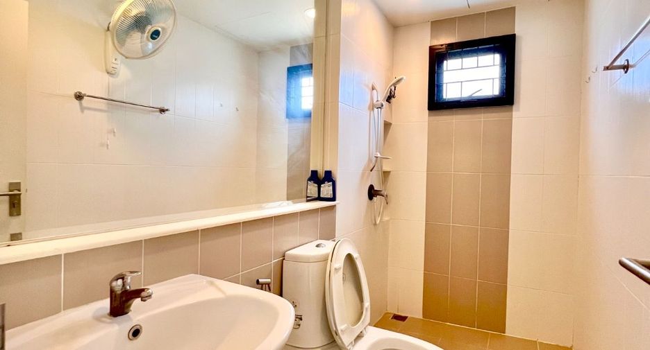 Casa adosada en venta de 4 habitaciones en Lak Si, Bangkok