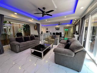 Villa en venta de 4 habitaciones en Bang Lamung, Chonburi