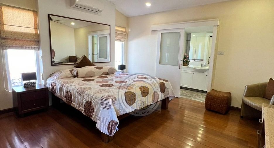 Villa en venta de 4 habitaciones en Bang Lamung, Chonburi