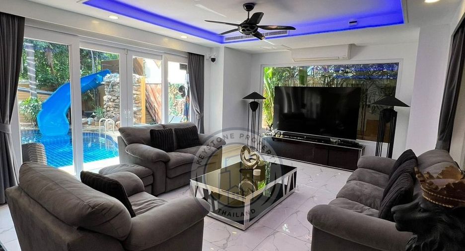 Villa en venta de 4 habitaciones en Bang Lamung, Chonburi