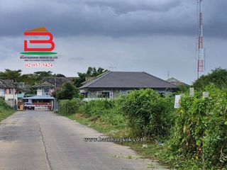 Terreno en venta en Bang Yai, Nonthaburi