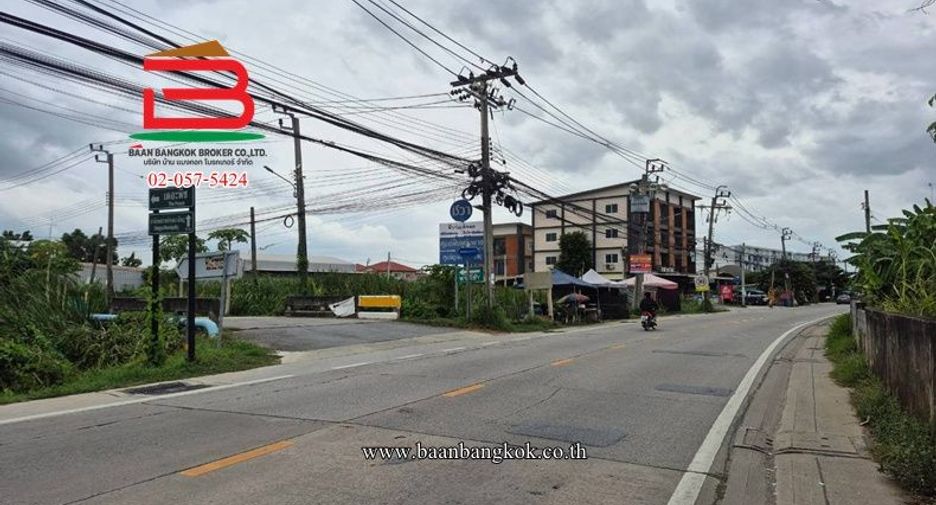 Terreno en venta en Bang Yai, Nonthaburi