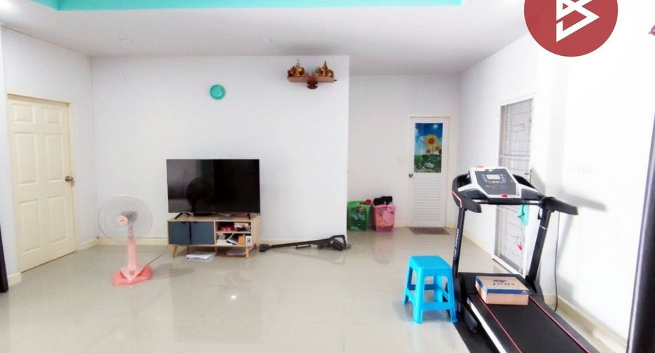 À vendre 2 chambres maison à Phan Thong, Chonburi