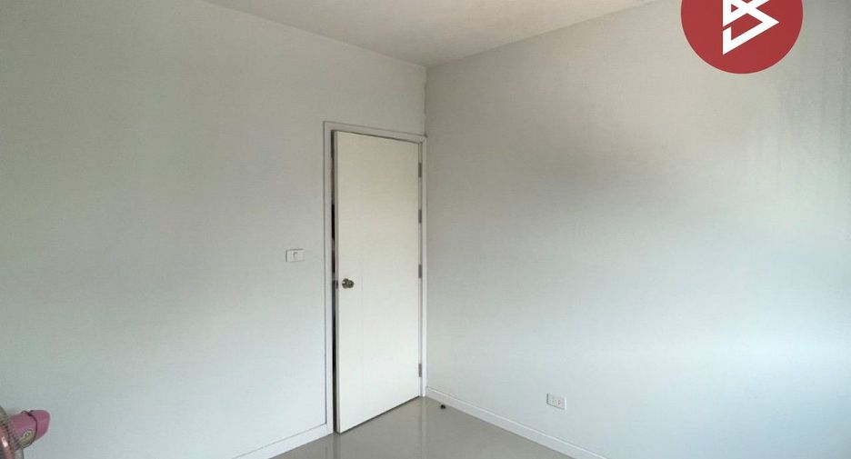 For sale 2 bedrooms townhouse in Khlong Luang, Pathum Thani