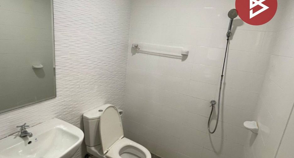 For sale 2 bedrooms townhouse in Khlong Luang, Pathum Thani