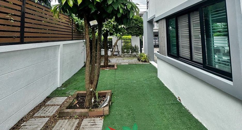À vendre 4 chambres maison à Bang Bua Thong, Nonthaburi