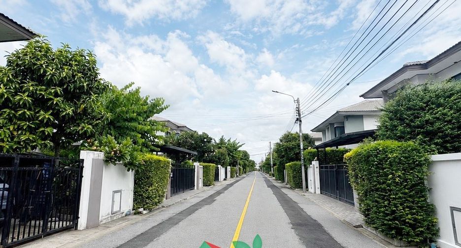 À vendre 4 chambres maison à Bang Bua Thong, Nonthaburi