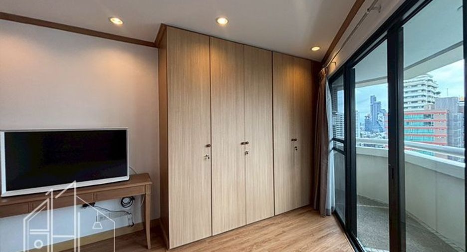 Wohnung zur Miete mit 3 Zimmer in Khlong Toei, Bangkok