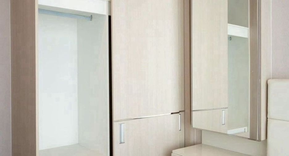 For sale 1 bed condo in Watthana, Bangkok
