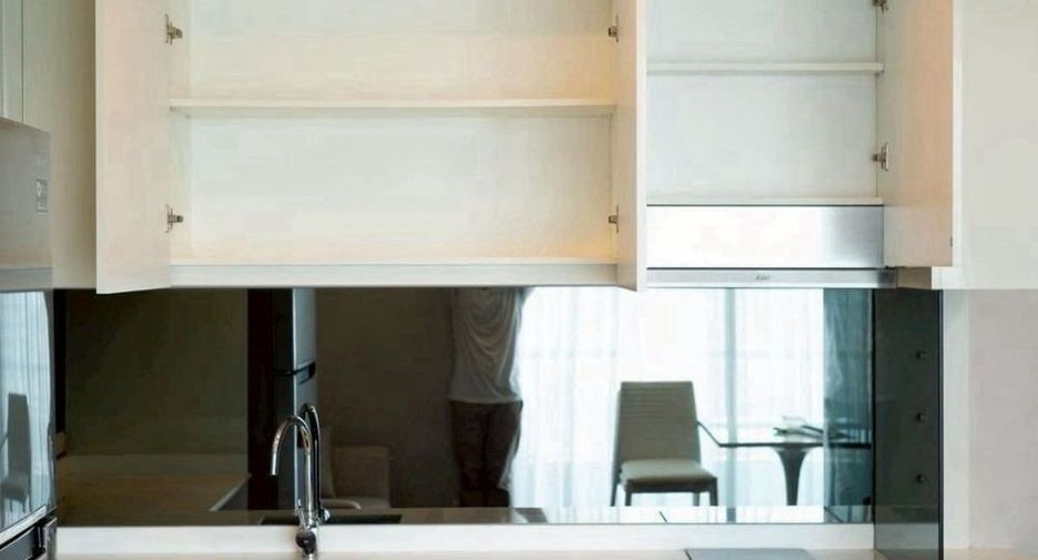 For sale 1 bed condo in Watthana, Bangkok