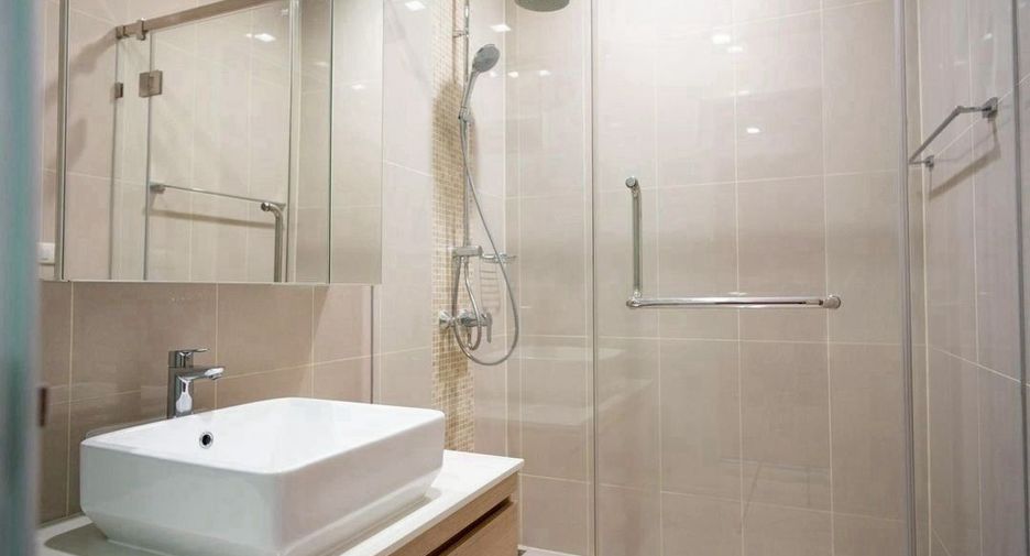 For sale 1 bed condo in Watthana, Bangkok